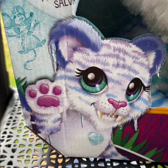 Hasbro FurReal North Interactive Plush - Blue and White - Picture 3 of 5